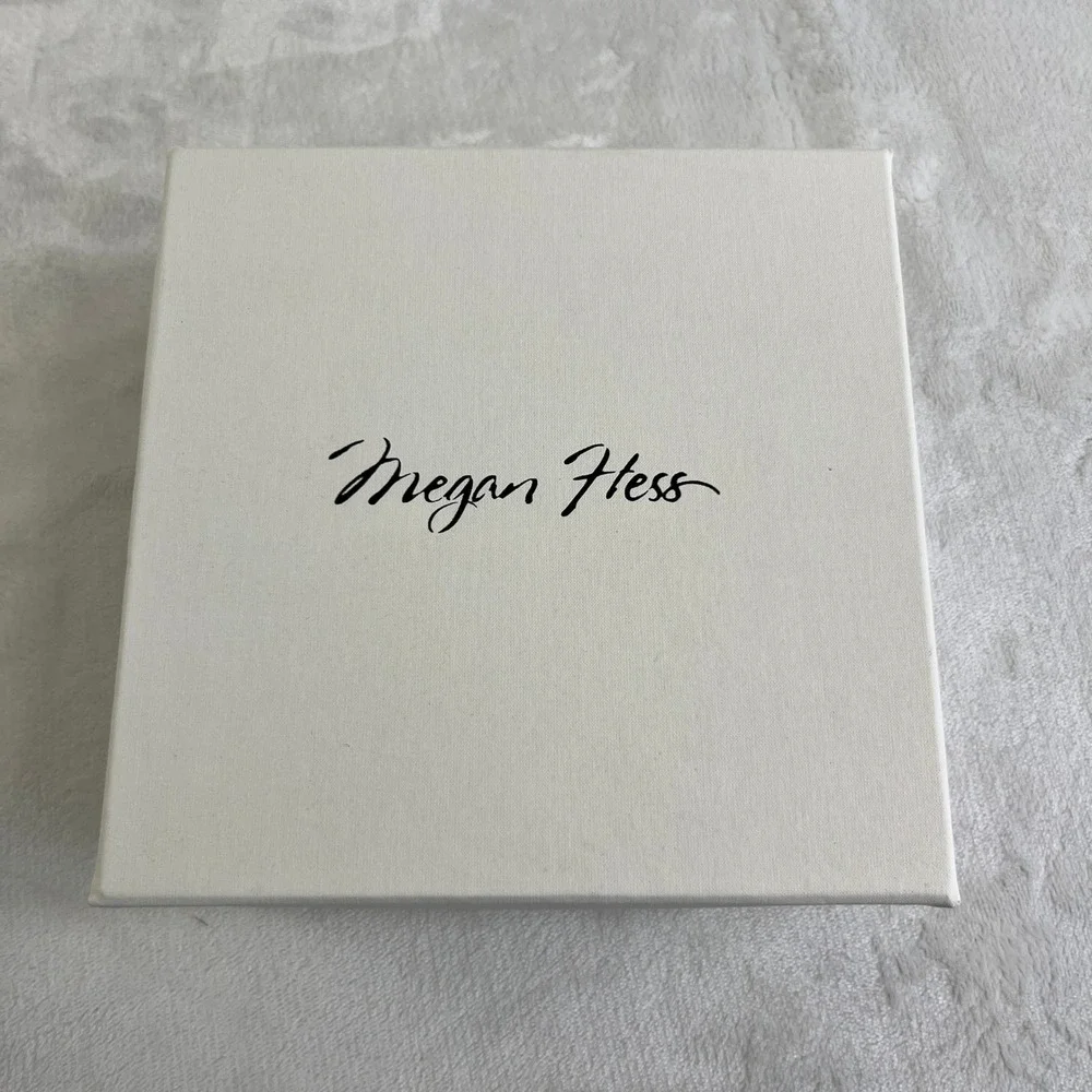 Megan Hess Gold Versailles Gate Porcelain Napkin Rings Set of 4 White Decor